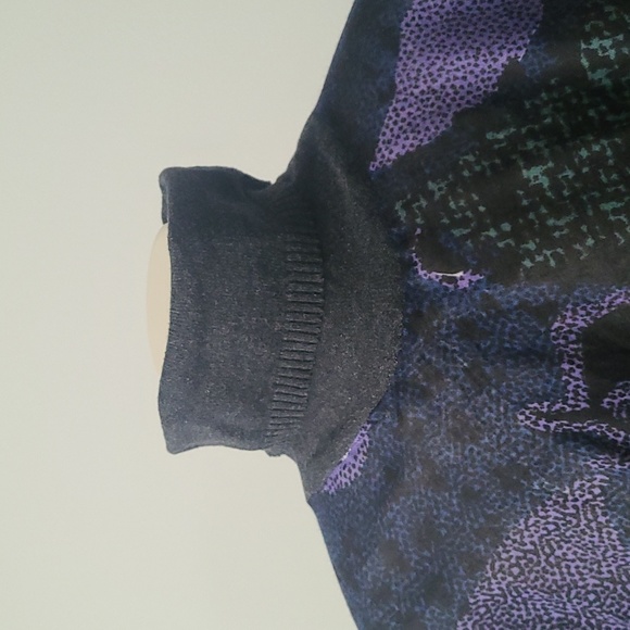 Refashioned Vintage Poncho 🍁 - Picture 3 of 5